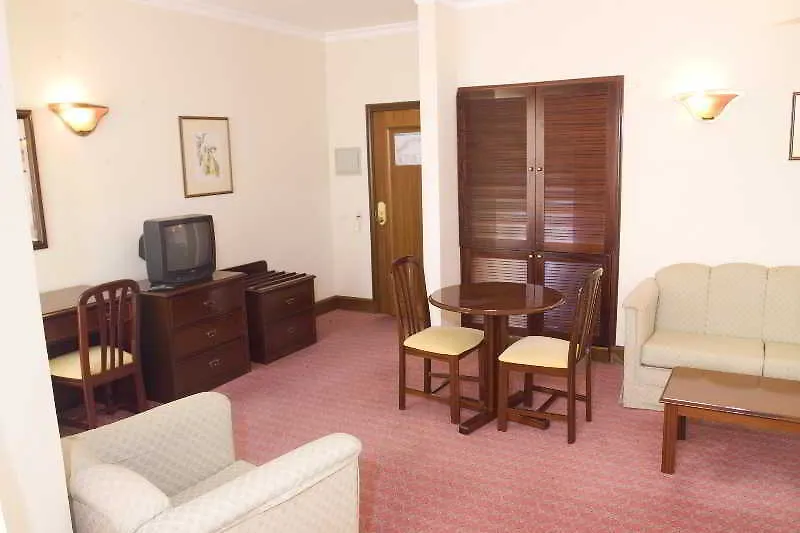 Suite Hotel Jardins Da Ajuda Funchal