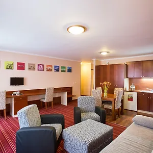 City-hotel Apartmanhotel