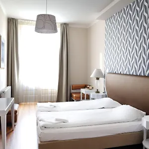 House Octogon Apartmanhotel