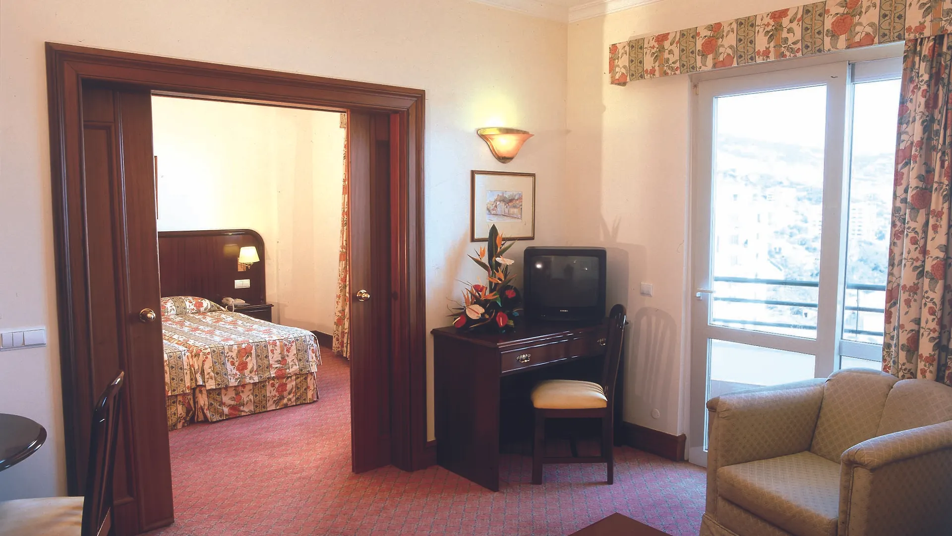 Suite Hotel Jardins Da Ajuda Funchal  4*, Funchal (Madeira) Portogallo