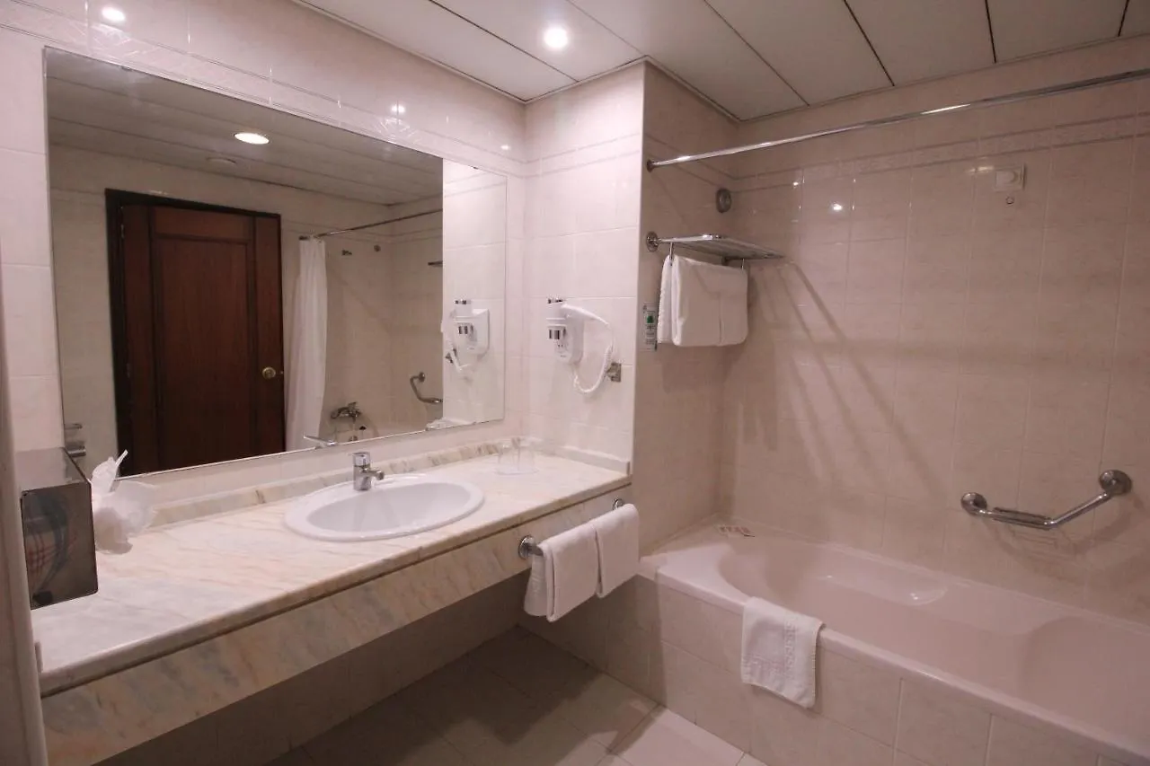 Suite Hotel Jardins Da Ajuda Funchal   Funchal (Madeira)